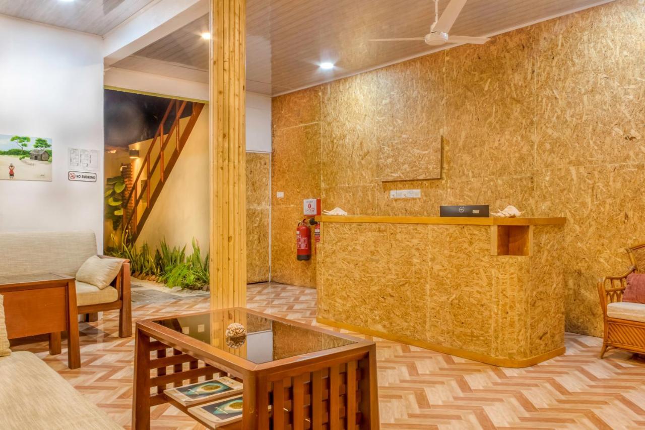 Green Leaf Guest House - Omadhoo エクステリア 写真